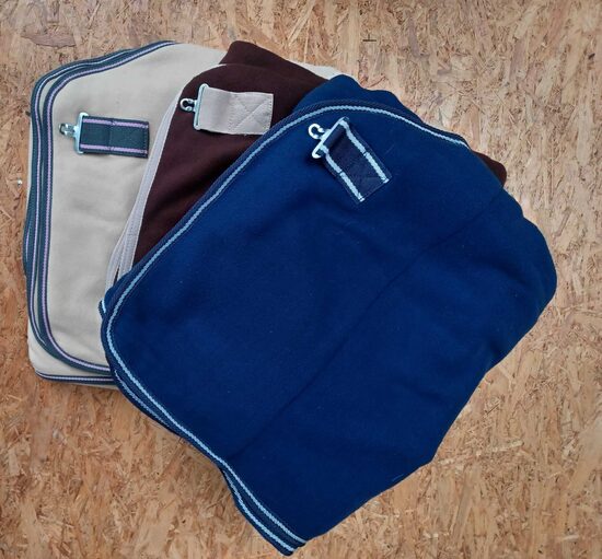 XAbschwitzdecke mit 1 Brustverschluss, german riding